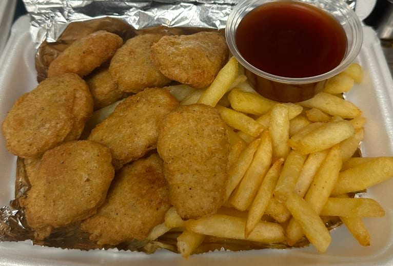 10pc Tempura Crispy Chicken Nuggets, Served with Fries.
