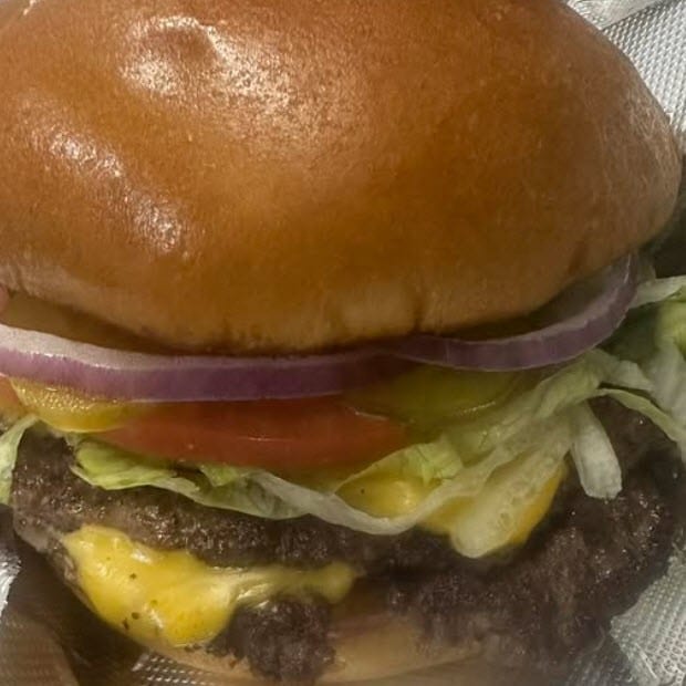 STL Deluxe SmashBurger Lunch Special.