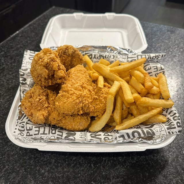 10pc Whole Jumbo Chicken Wings.